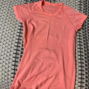 SOLD Lululemon Swiftly Tech